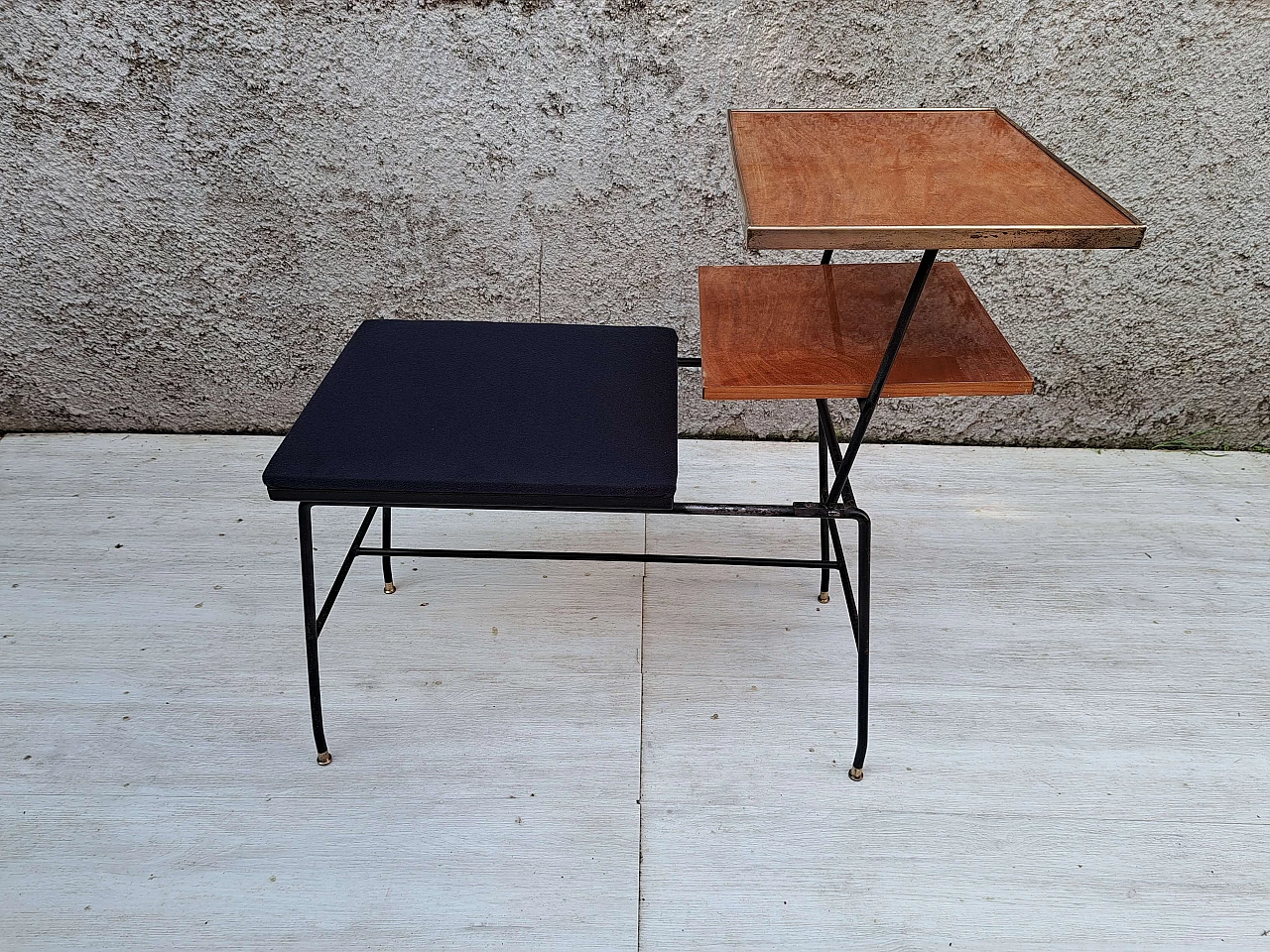 Black iron, wood, brass and fabric gossip chair, 1960s 6