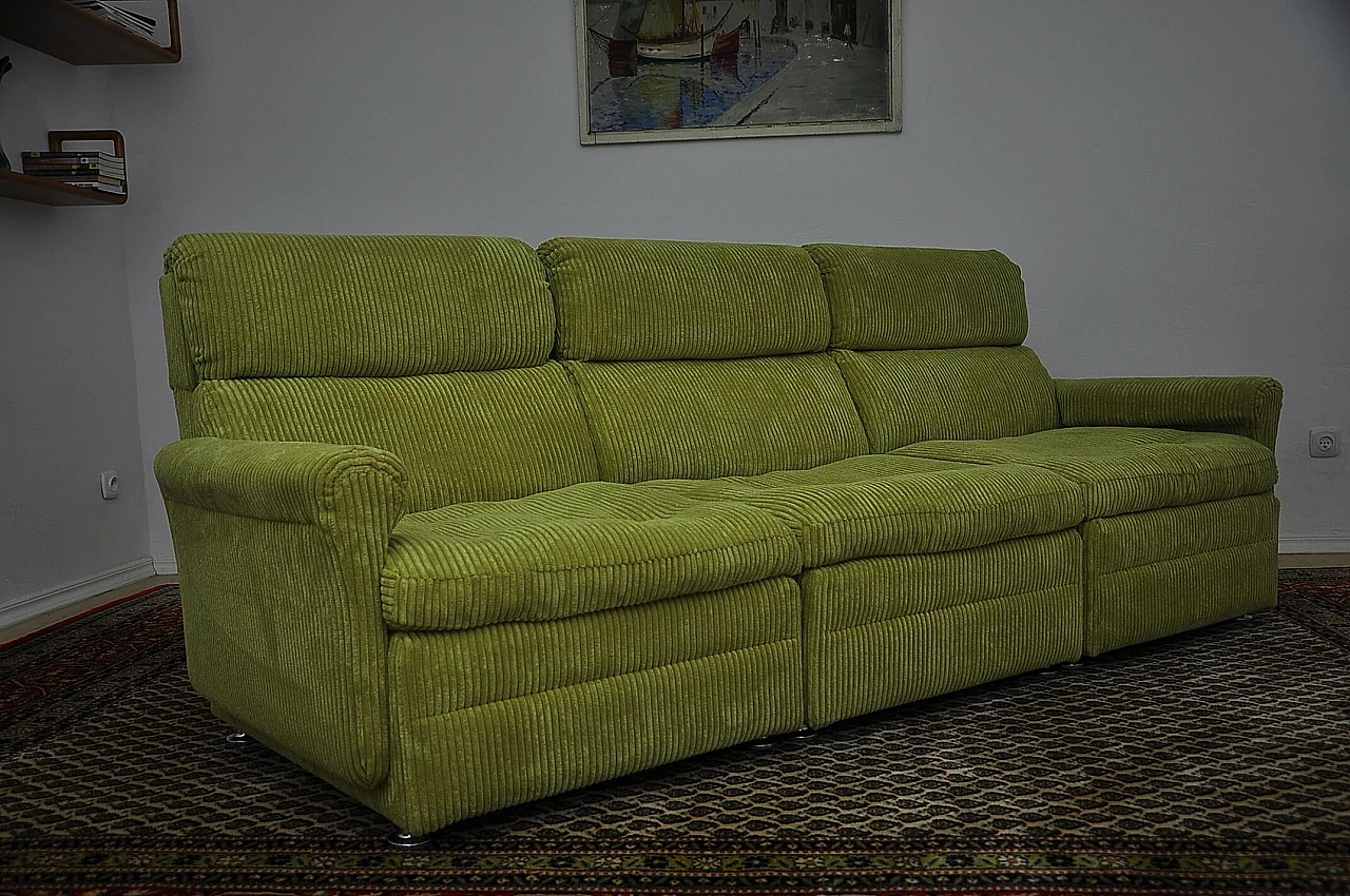 Three-module sofa in green corduroy with chrome-plated steel legs, 1970s 1