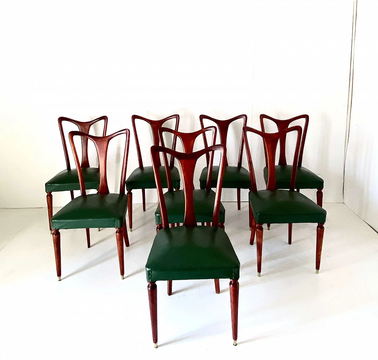 8 Bent walnut dining chairs by Gugliemo Ulrich, 1940s 3