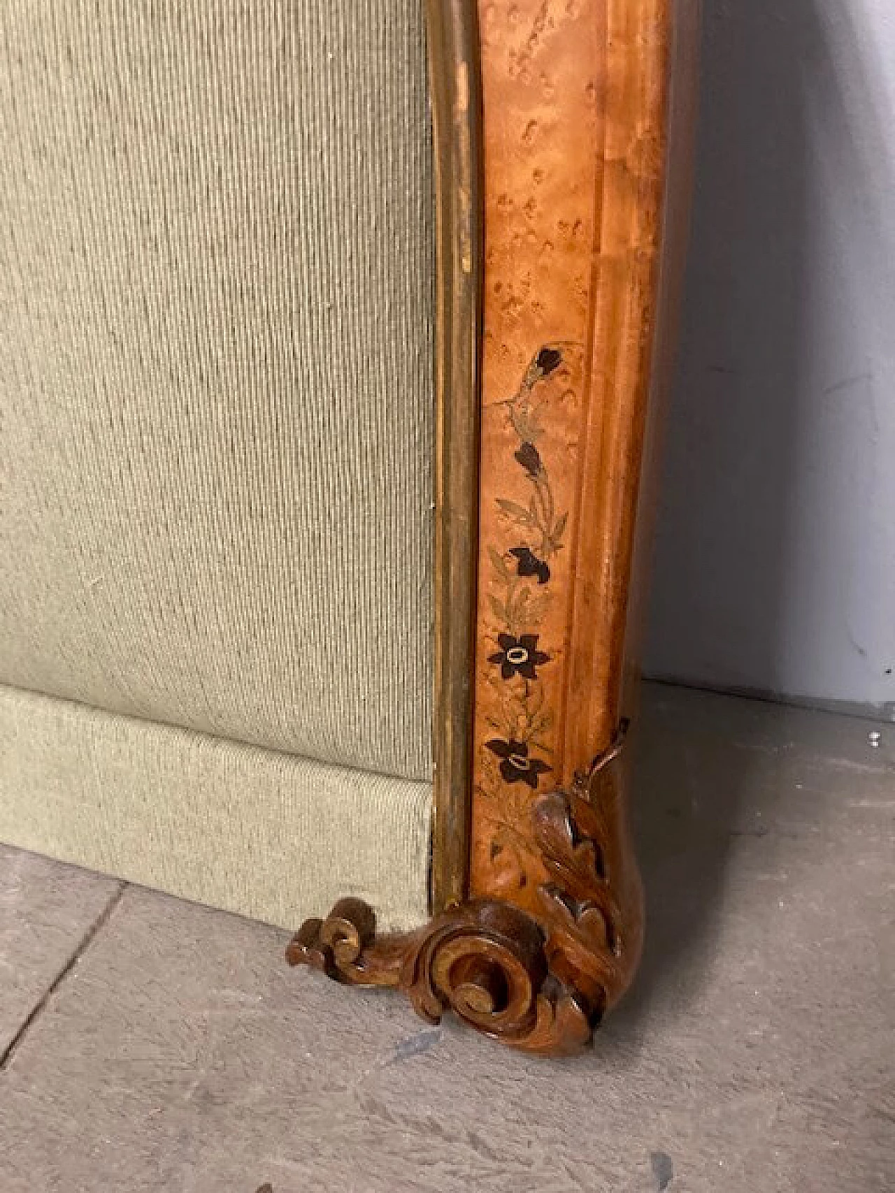 Napoleon III walnut and beige velvet headboard, late 19th century 2