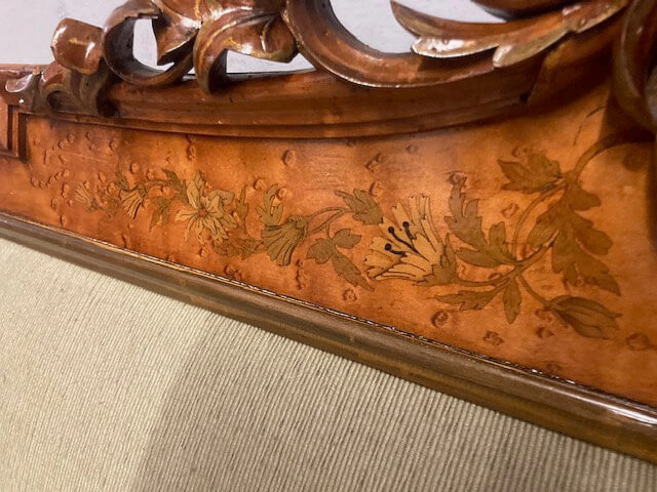 Napoleon III walnut and beige velvet headboard, late 19th century 3