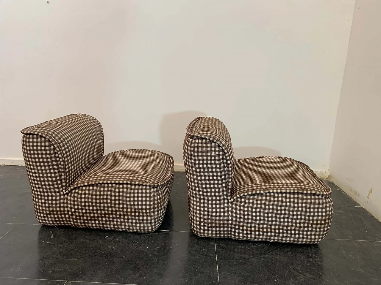 Pair of Calida armchairs by Giudici for Coim, 1970s 15