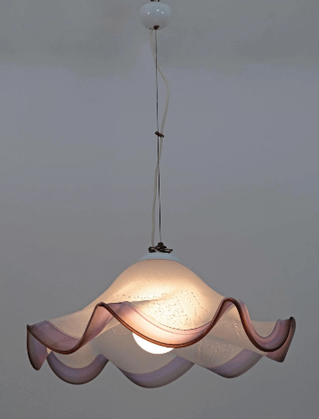 Lampada a sospensione in vetro di Murano con foglia d'argento, anni '70 3