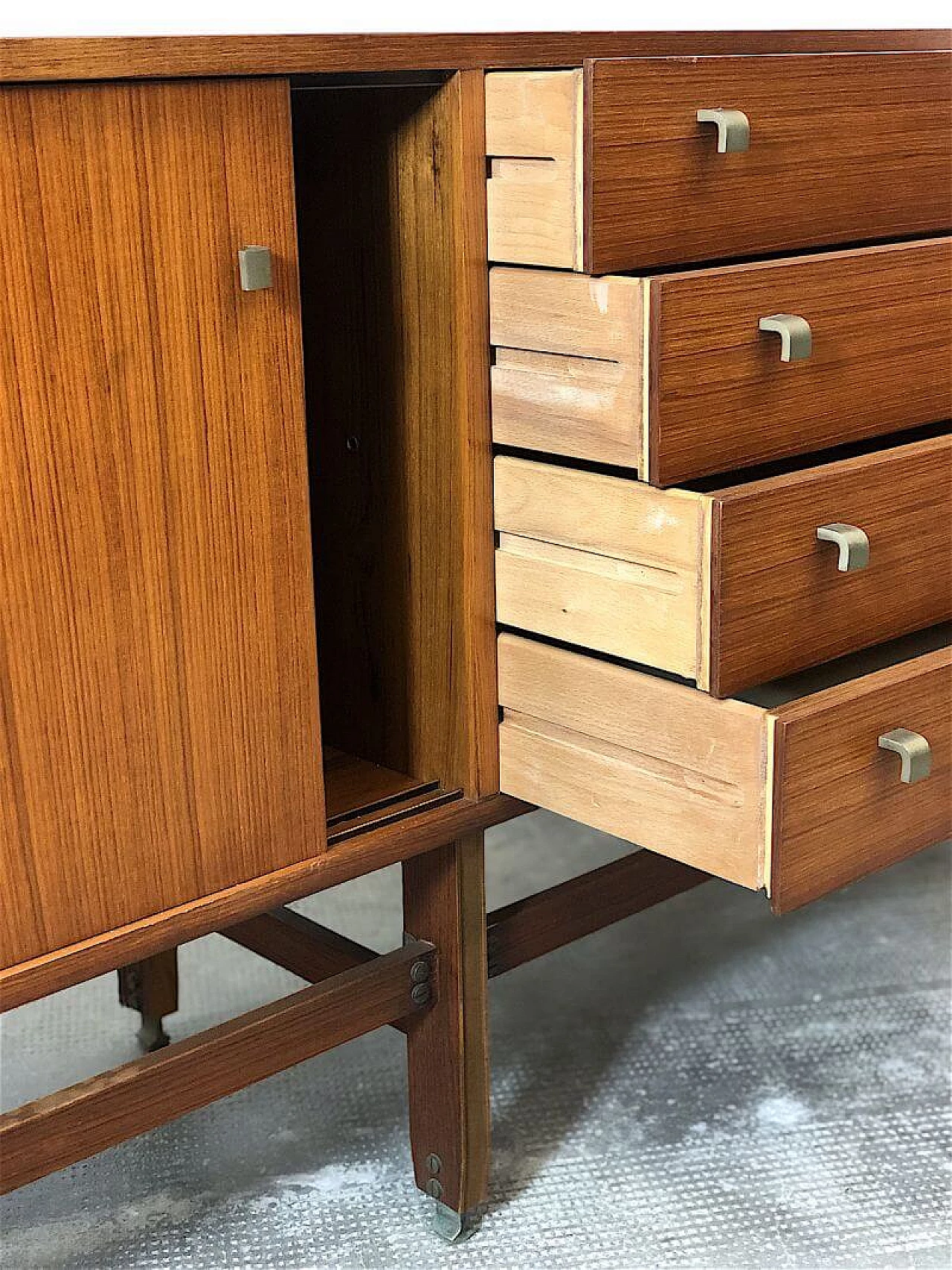 Teak veneered wood sideboard with brass details, 1960s 8