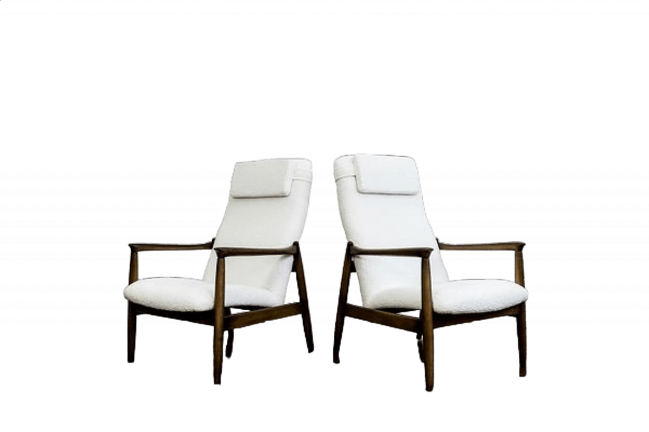 Coppia di poltrone GFM 64 con schienale alto in bouclè bianco attribuite a Edmund Homa, anni '60 29