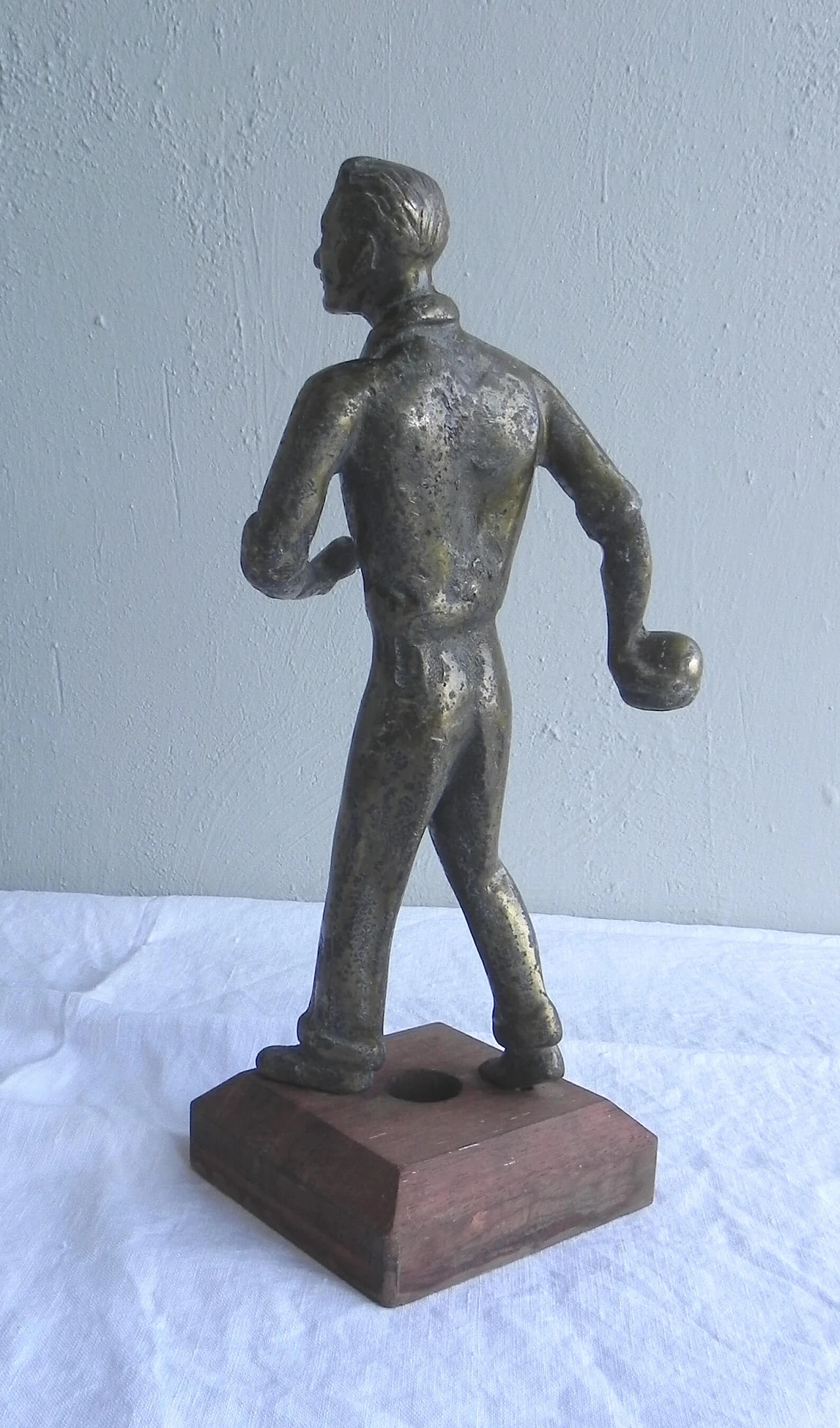 Joueurs de pétanque, solid bronze sculpture, 1940s 6