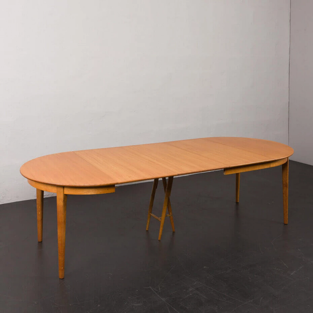 Extending oak table by Henning Kjærnulf for Soro Mobelfabrik, 1950s 4