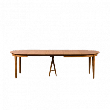 Extending oak table by Henning Kjærnulf for Soro Mobelfabrik, 1950s