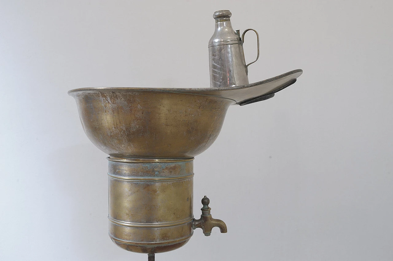 Metal hairdressing basin, early 20th century 8