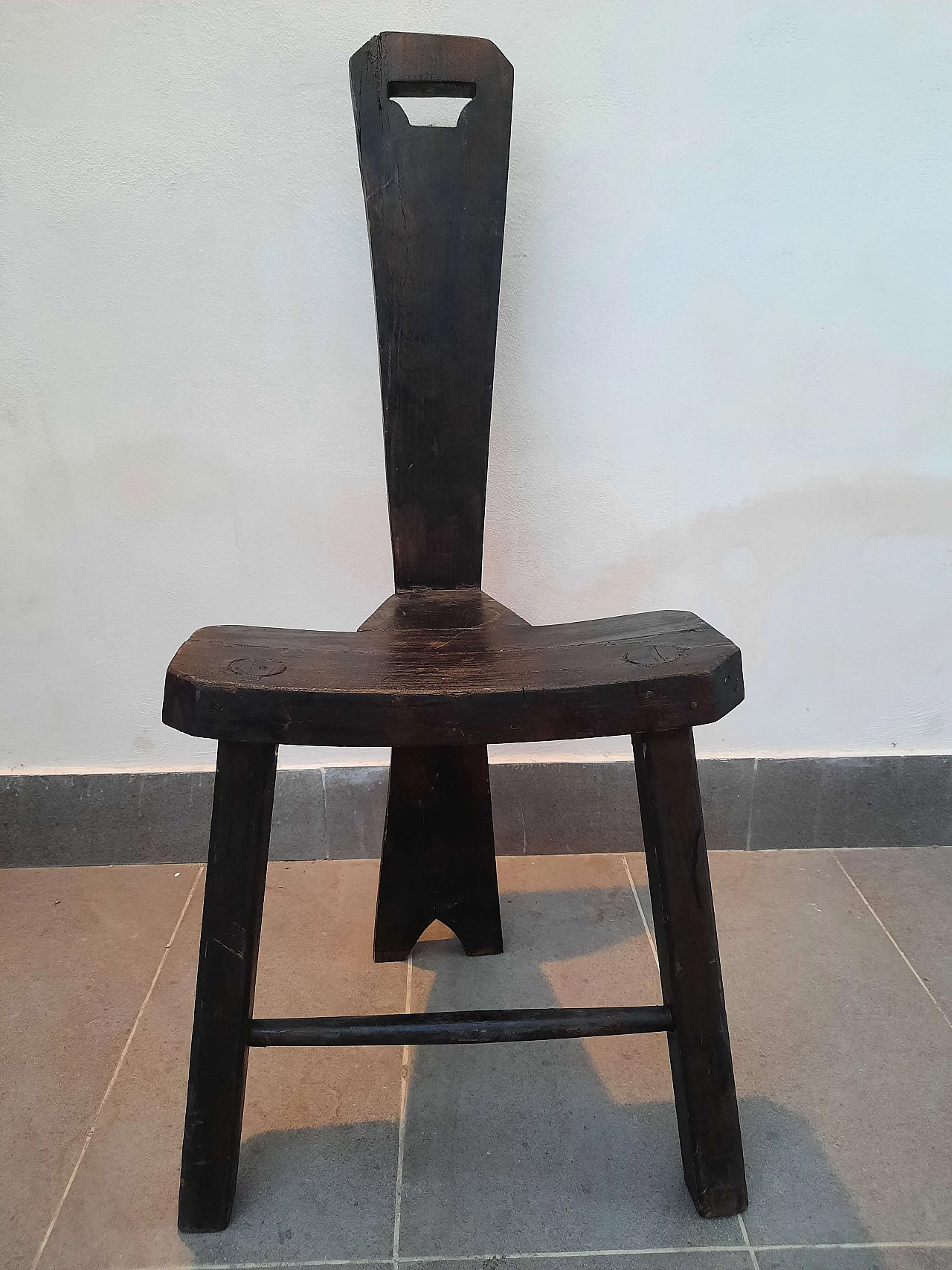 Solid wood milking chair 2