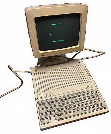 Apple II computer, 1984