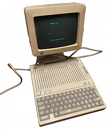 Computer Apple II, 1984