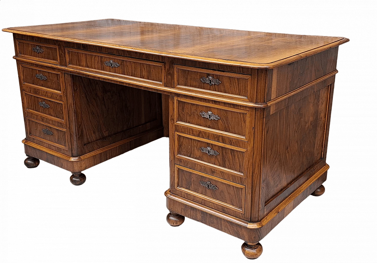 Walnut desk with drawers, 19th century 8