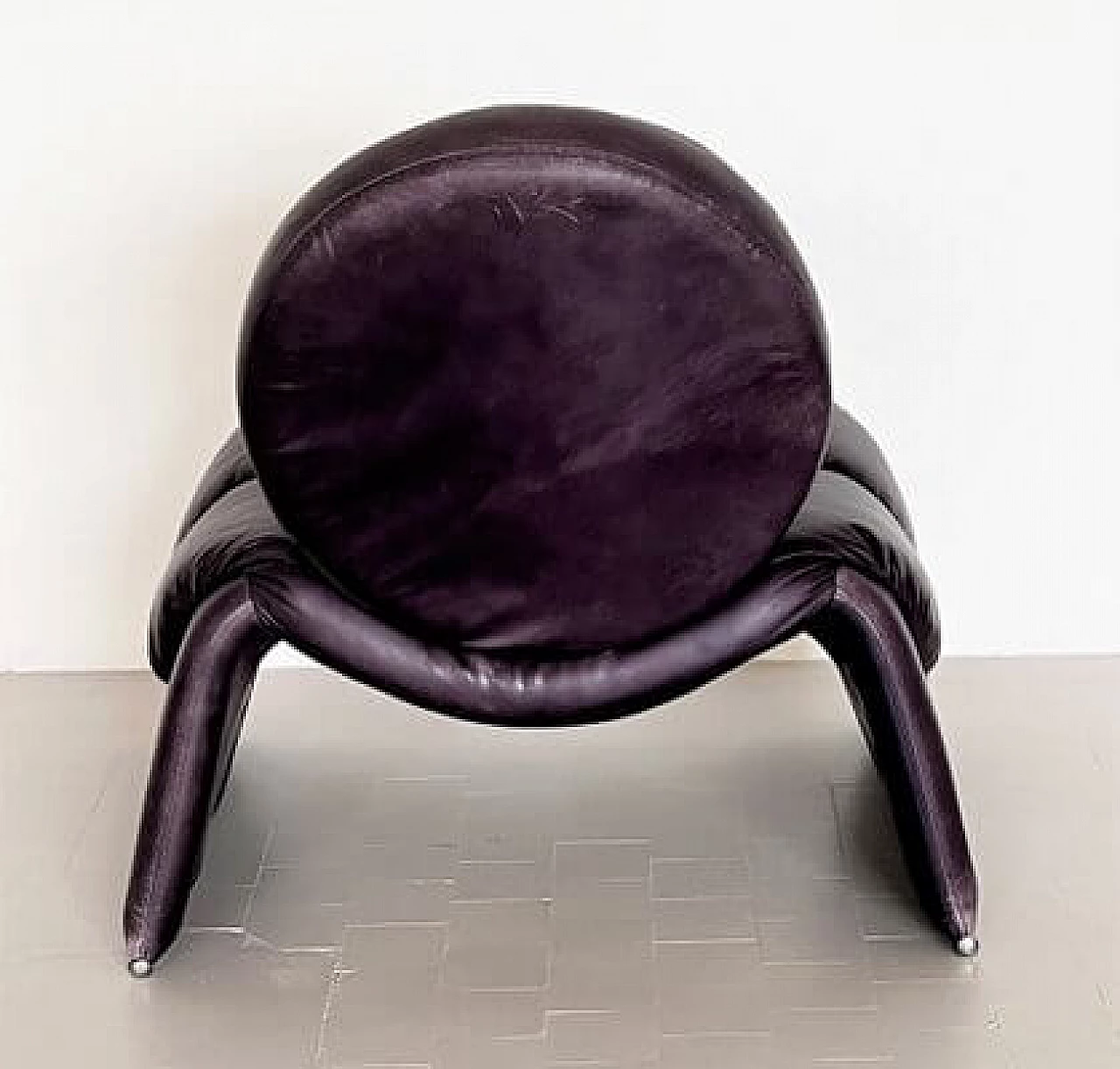 P35 purple leather armchair by Vittorio Introini for Saporiti, 1980s 5