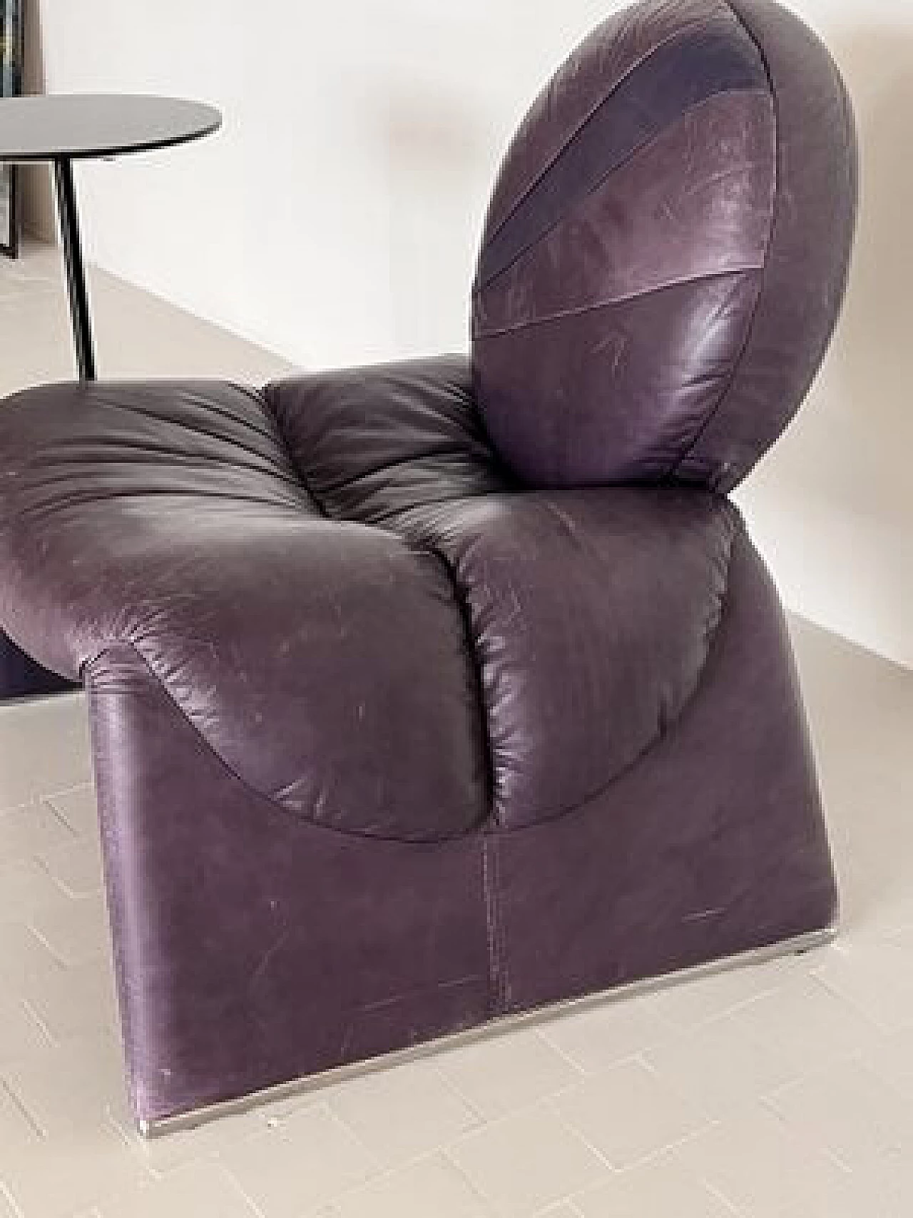 P35 purple leather armchair by Vittorio Introini for Saporiti, 1980s 6