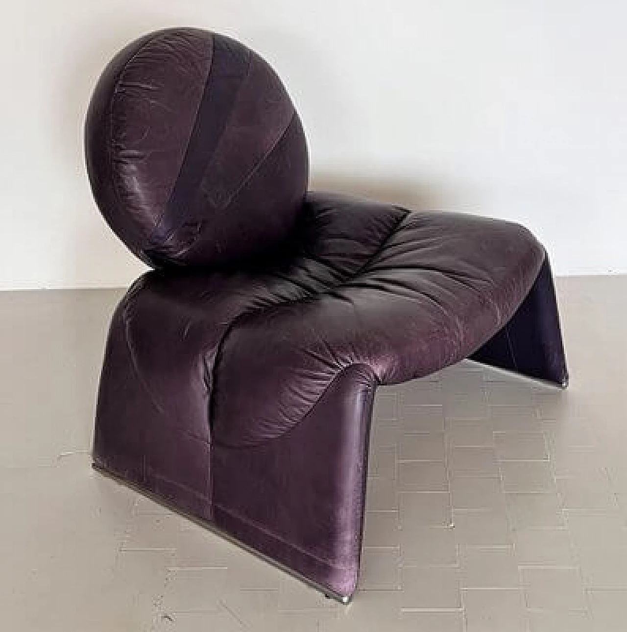 P35 purple leather armchair by Vittorio Introini for Saporiti, 1980s 8