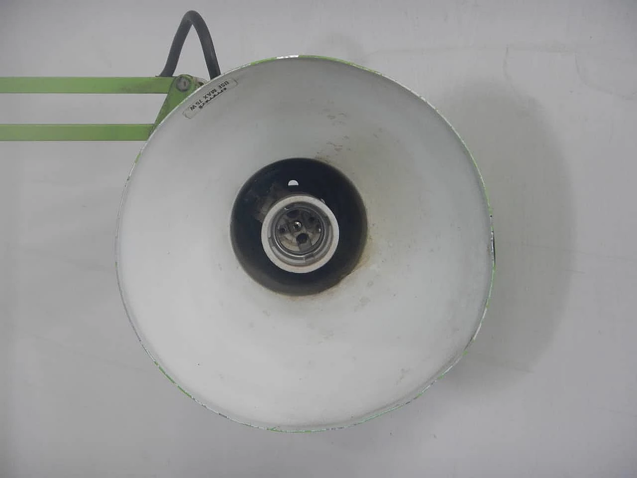 Lampada da tavolo Emmebi in metallo verde e bianco, anni '70 6