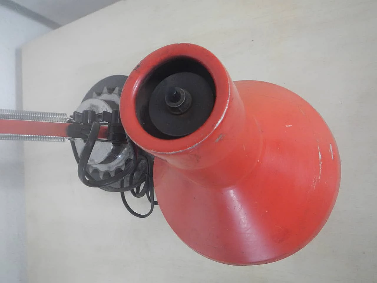 Adjustable Emmedi red metal table lamp, 1960s 8