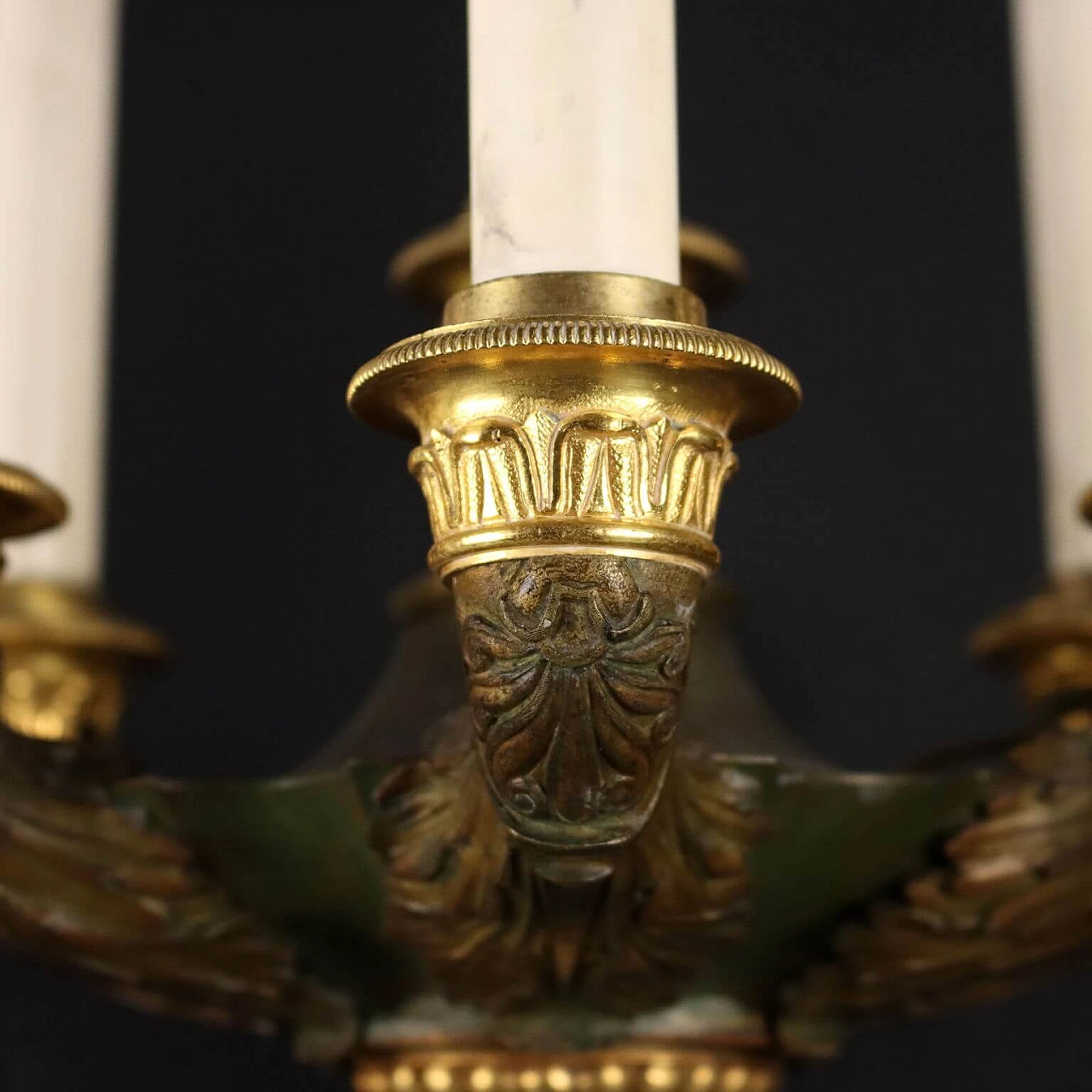 Coppia di applique stile Impero in bronzo brunito e dorato, inizio '900 4