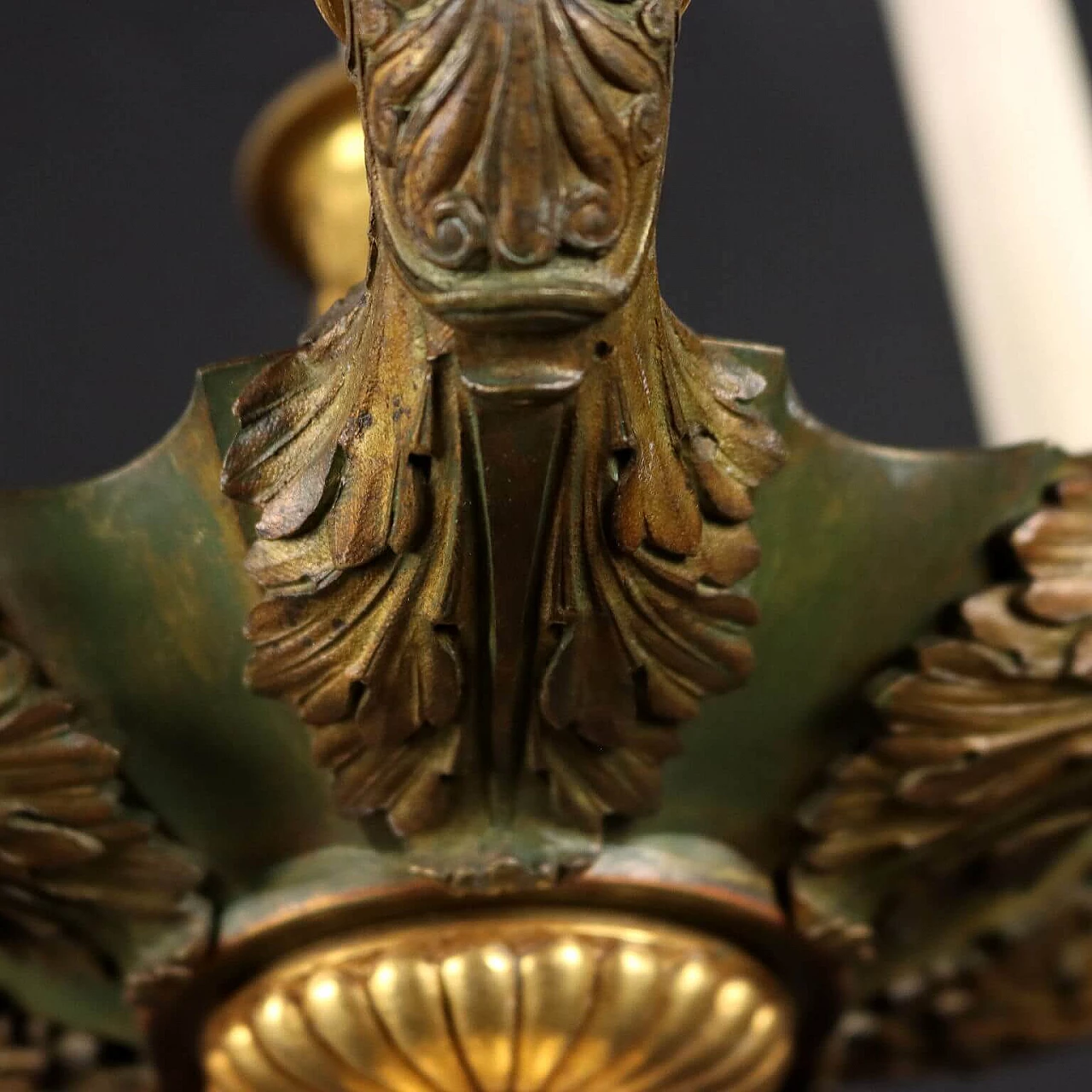 Coppia di applique stile Impero in bronzo brunito e dorato, inizio '900 6