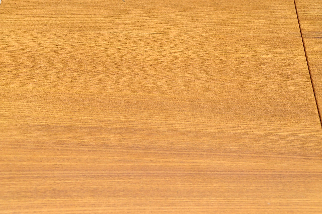 Tavolo da pranzo pieghevole in faggio di Jitona, anni '60 12