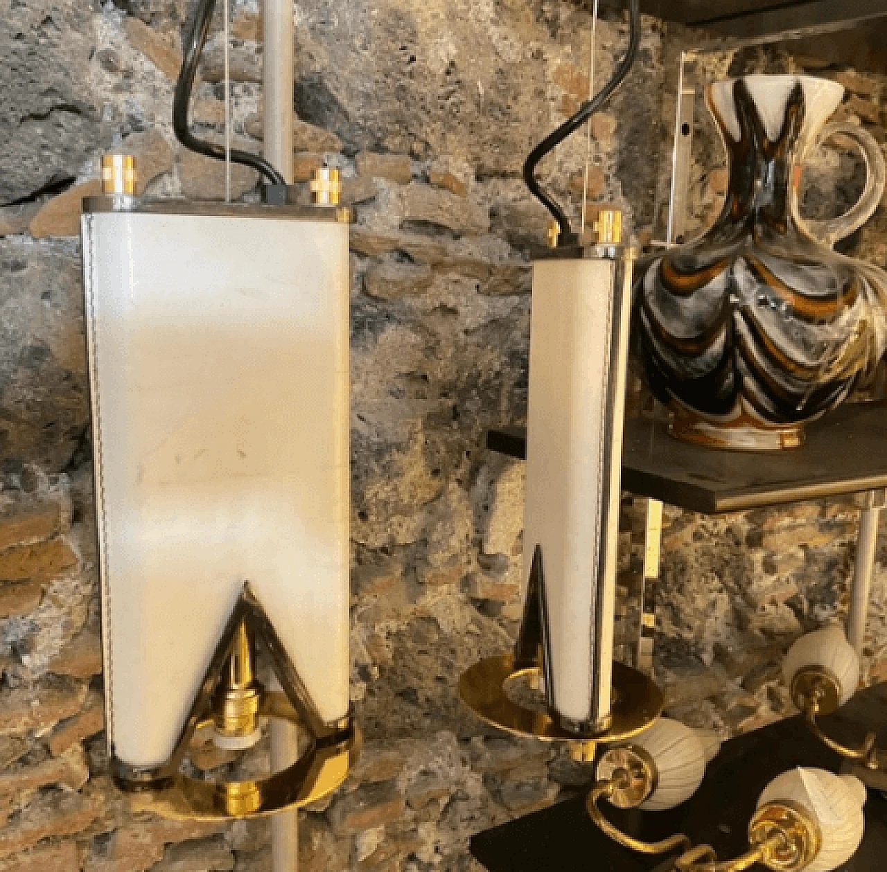 Lampadario a due luci in ottone e pelle, anni '80 7