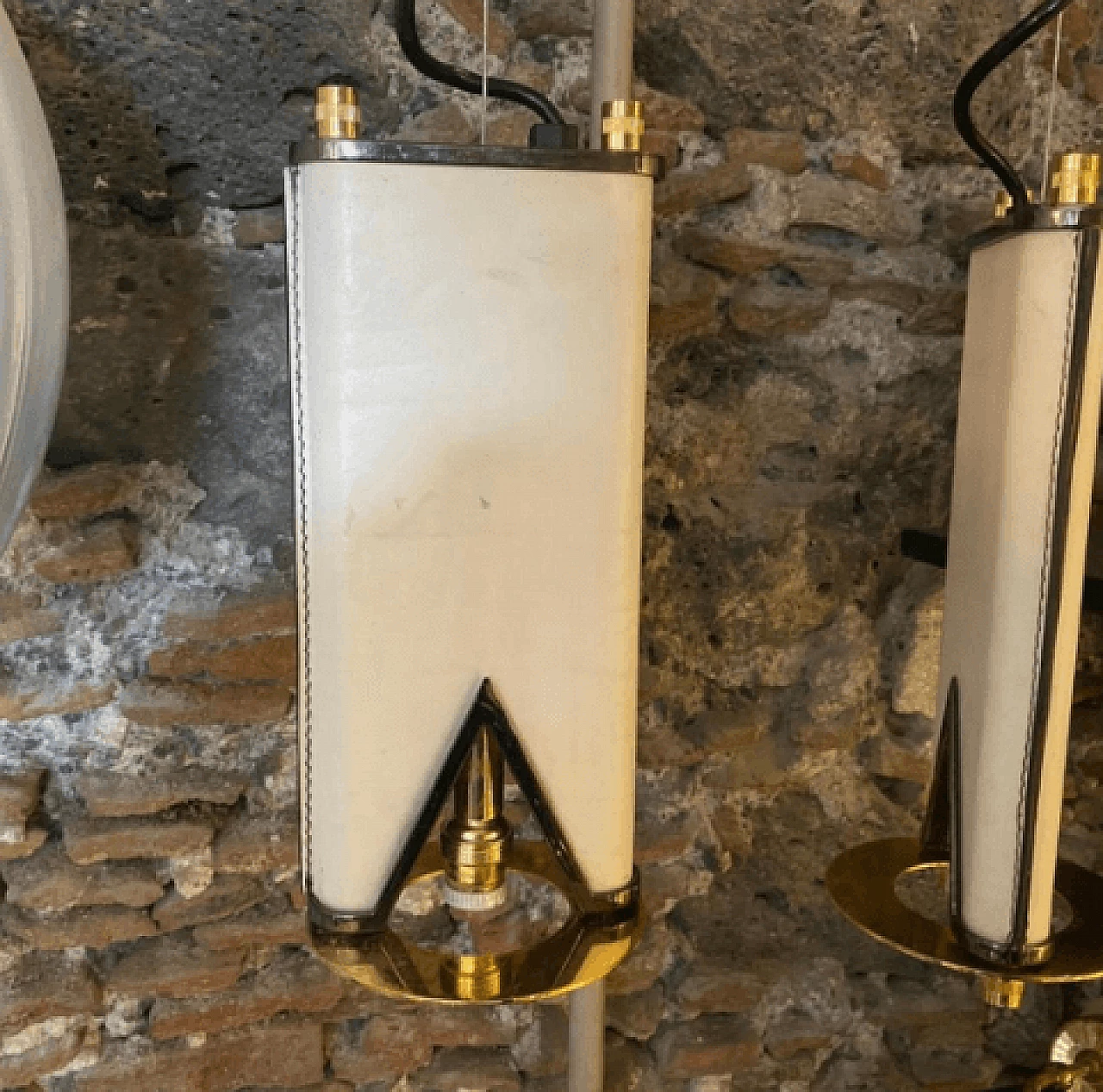 Lampadario a due luci in ottone e pelle, anni '80 9