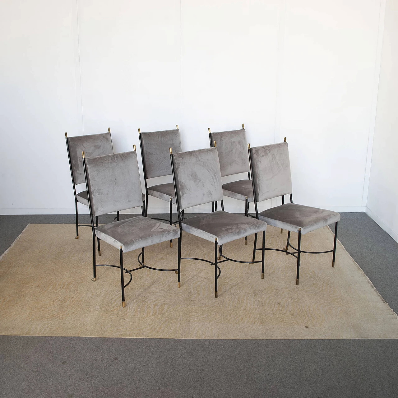 6 Chairs in iron, brass and velvet attributed to Luigi Caccia Dominioni, 1960s 10