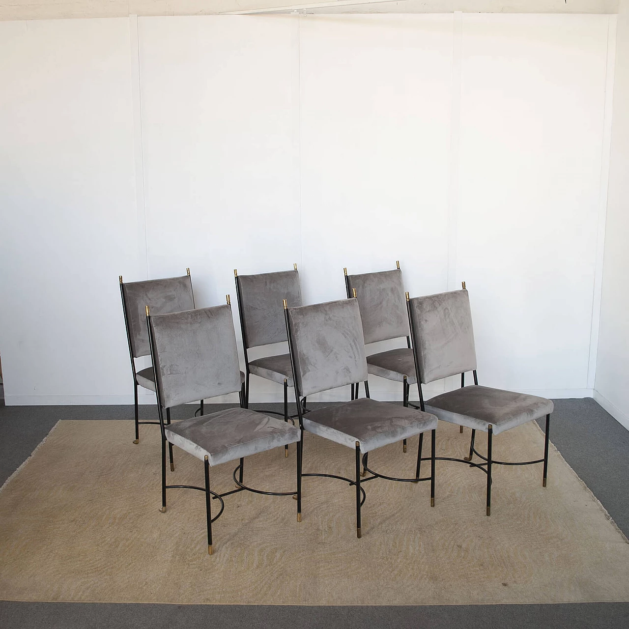 6 Chairs in iron, brass and velvet attributed to Luigi Caccia Dominioni, 1960s 11