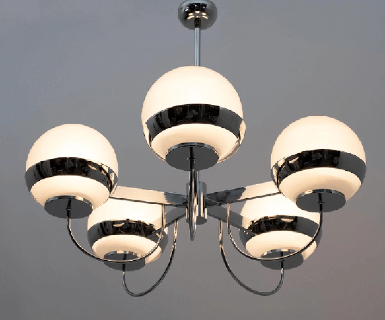 Blown glass and chromed metal chandelier by Lamperti, 1970s 2