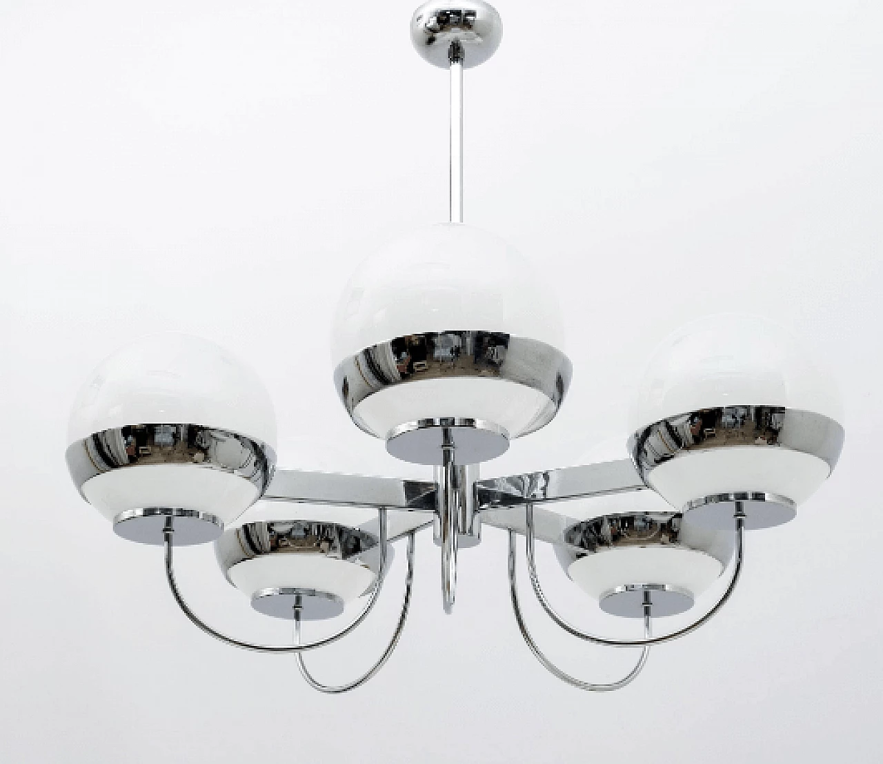 Blown glass and chromed metal chandelier by Lamperti, 1970s 3