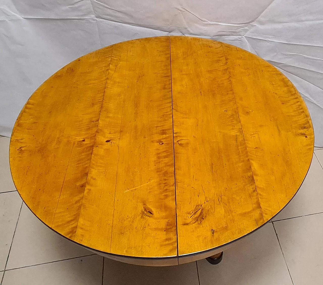 6 Sedie e tavolo allungabile Biedermeier in noce biondo, '800 5