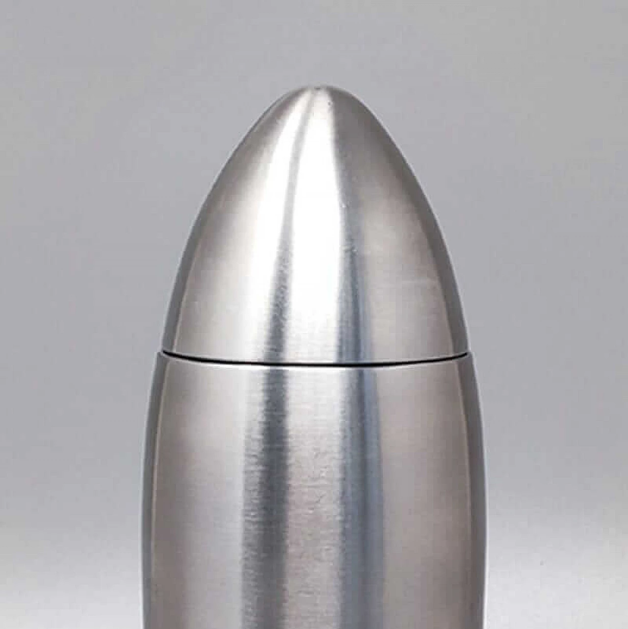 Bullet cocktail shaker in stainless steel, 1960s 5