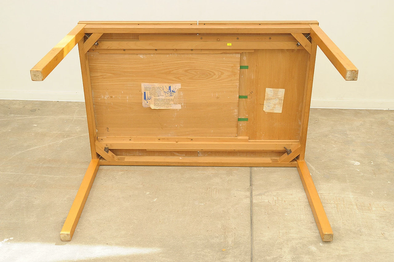 Tavolo da pranzo pieghevole in olmo di Jitona, anni '70 15