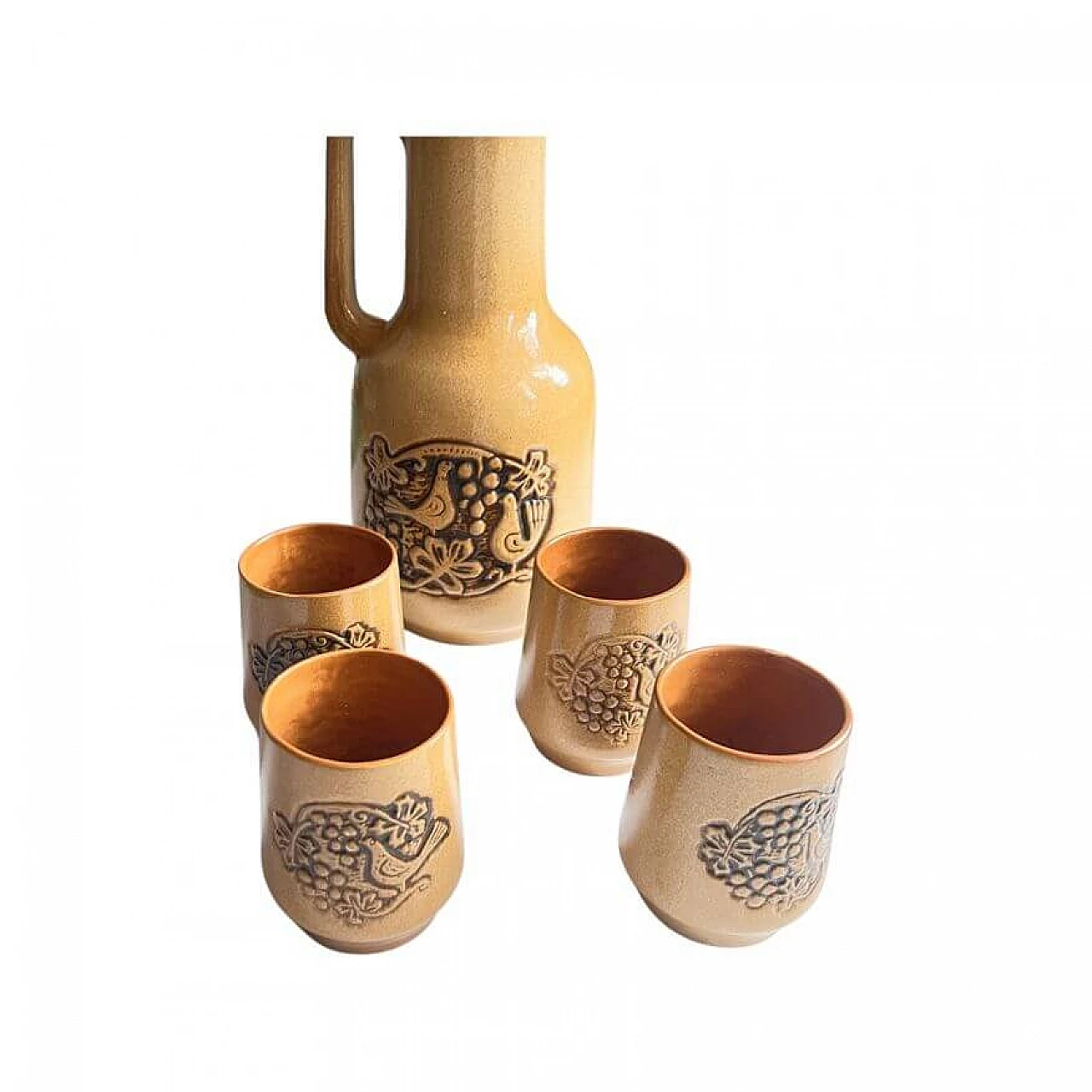 4 Hutsul-style stoneware glasses and jug, 1970s 8