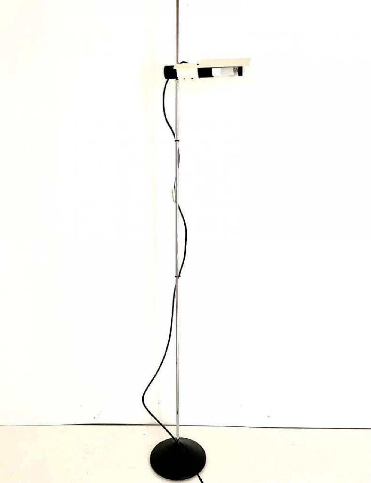 Floor lamp by Raoul Barbieri and Giorgio Marianelli for Tronconi, 1970s 1