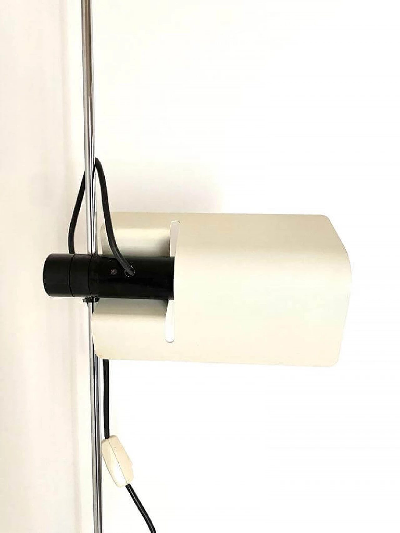 Floor lamp by Raoul Barbieri and Giorgio Marianelli for Tronconi, 1970s 7