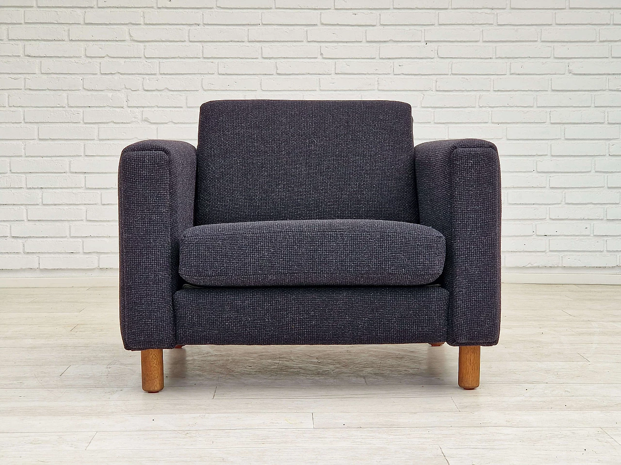 GE300 armchair by Hans J. Wegner for Getama, 1960s 11