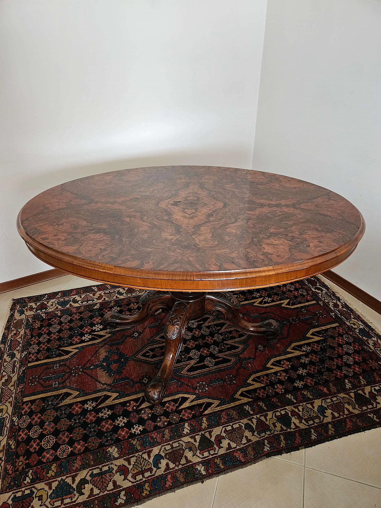Oval Louis Philippe table in briarwood slabs, 19th century 11
