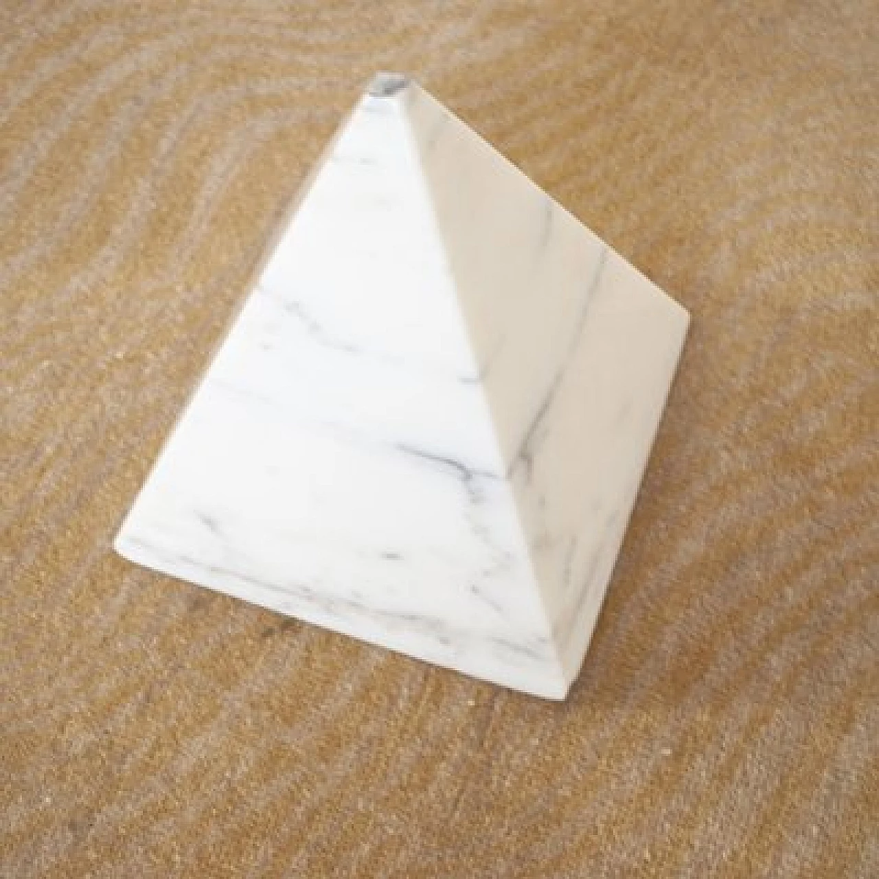 Metafora glass coffee table with geometrically shaped Carrara marble feet by Casigliani for Gianni Vignelli, 1980s 7