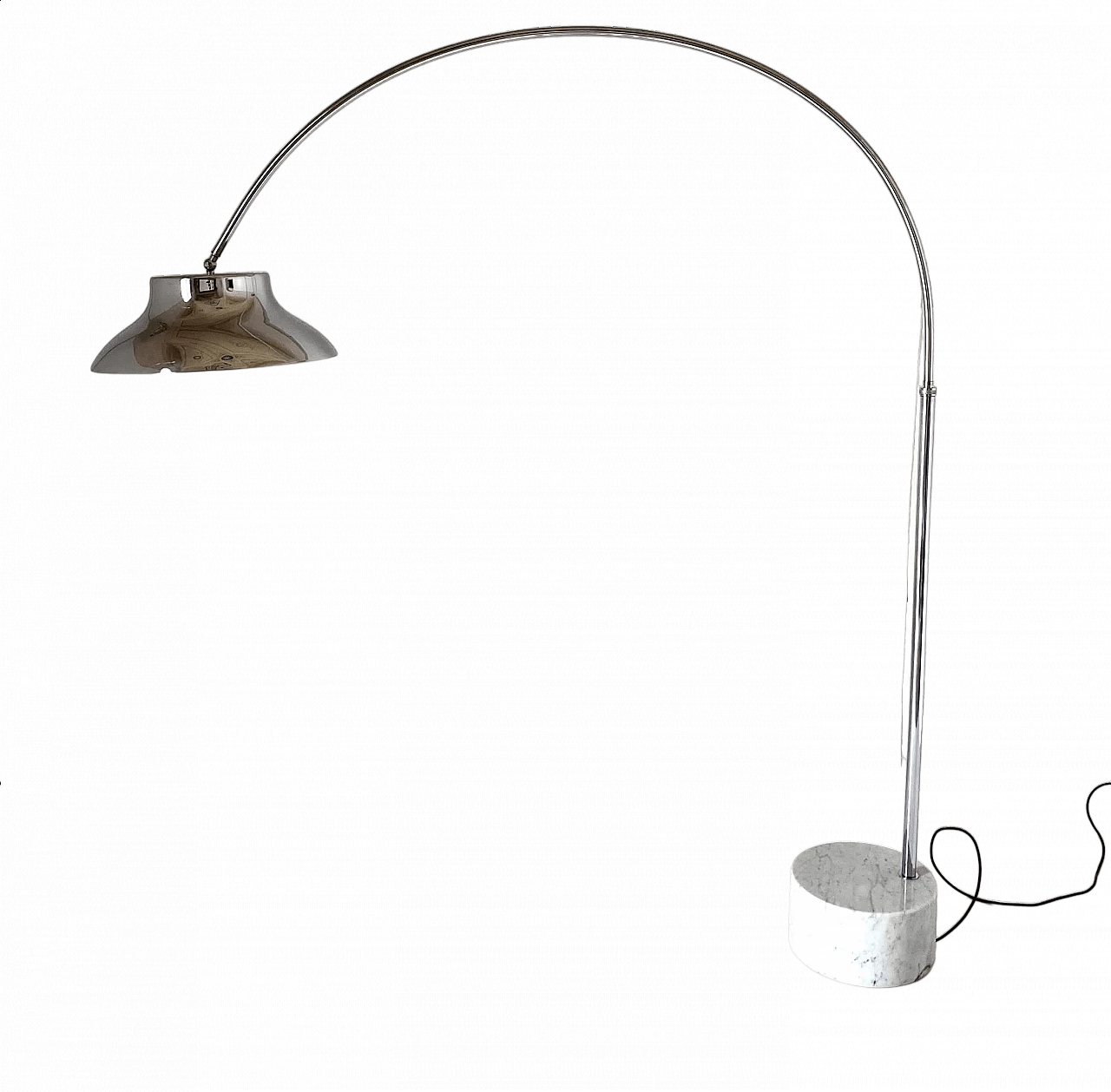 Chrome-plated arched floor lamp with Carrara marble base, 1960s 4