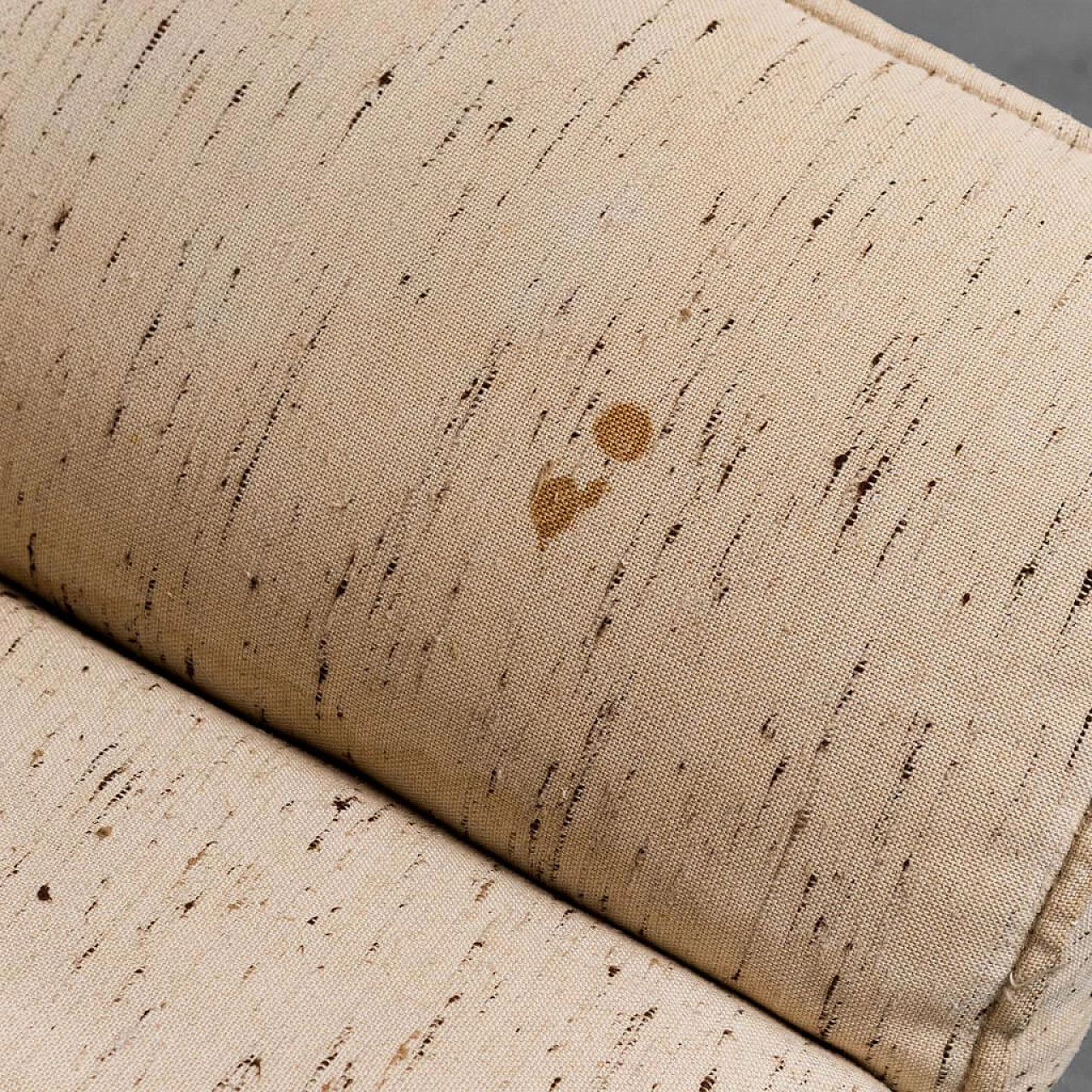 Pair of Soffio armchairs by Doimo Salotti, 1970s 12