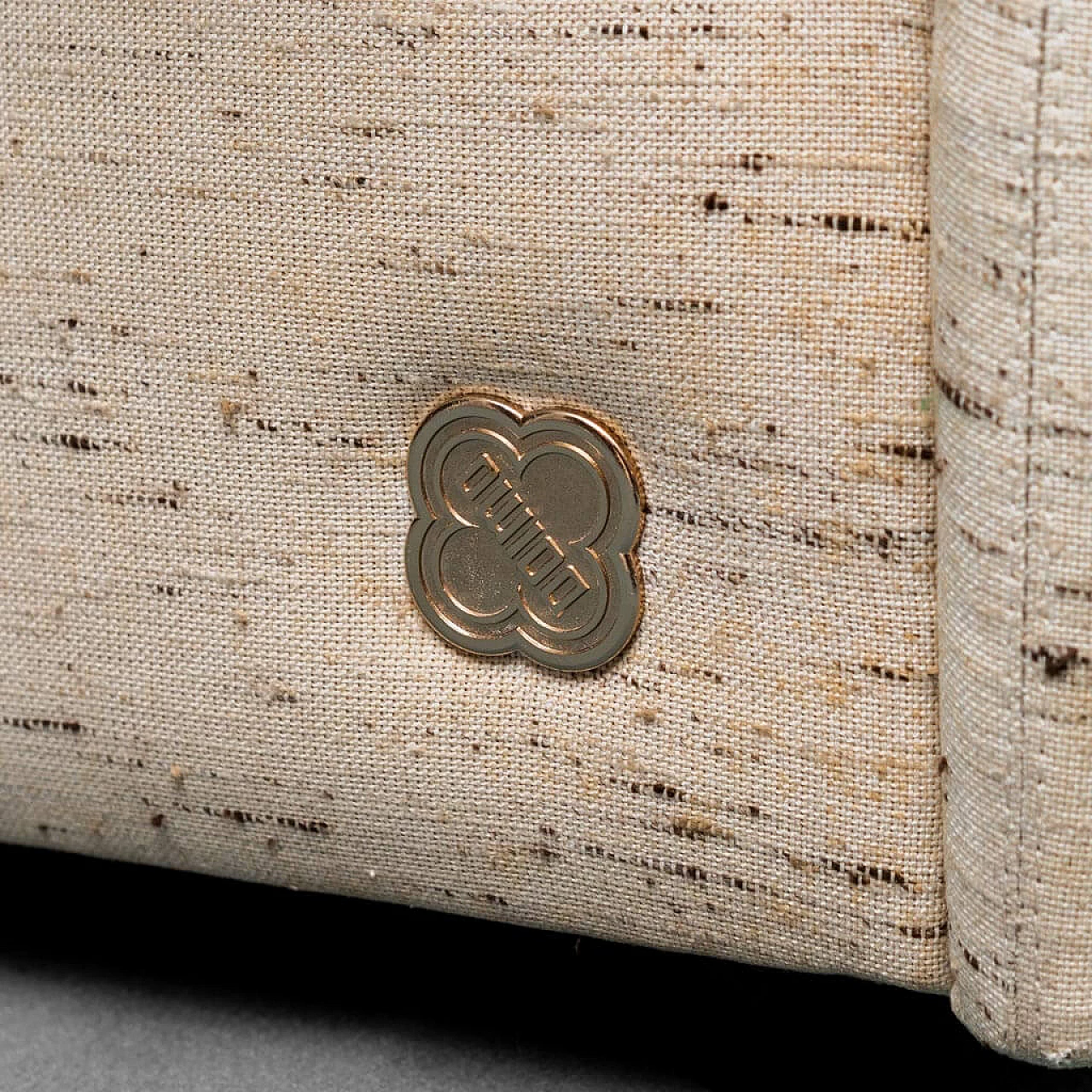 Soffio two-seater sofa by Doimo Salotti, 1970s 5