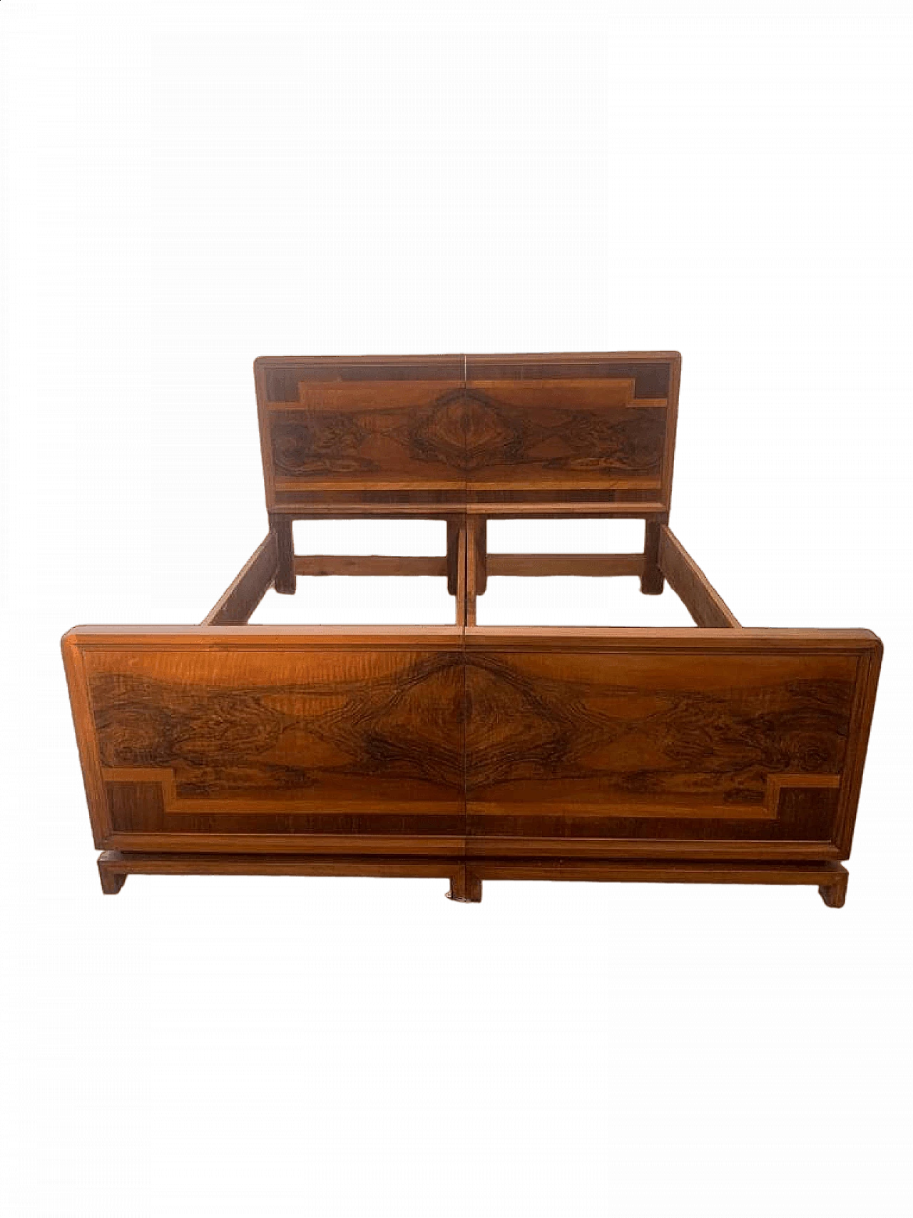 Art Deco double bed in walnut, briar and maple by Vezzani, 1930s 12