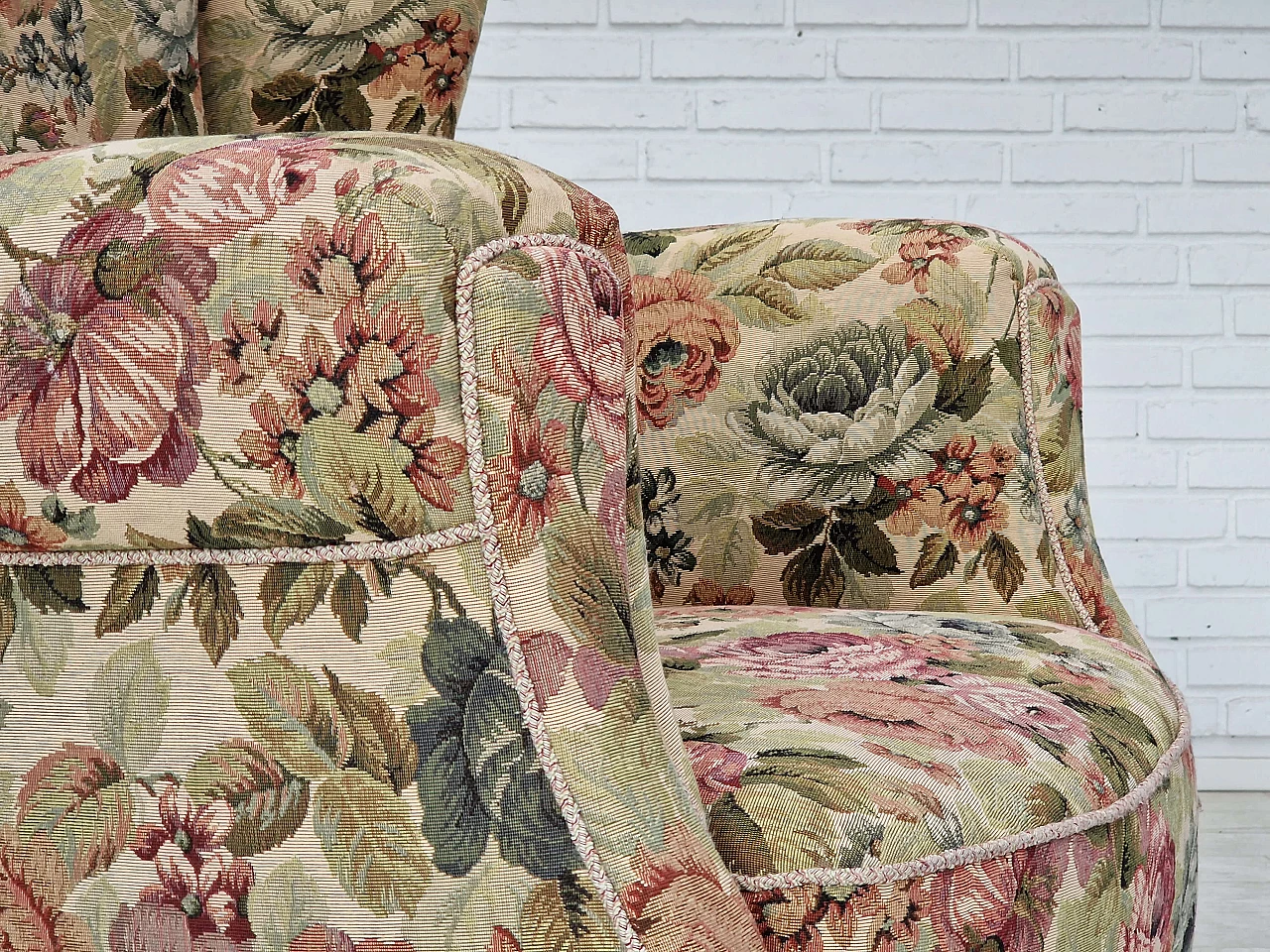 Danish floral patterned armchair with oak legs, 1950s 2