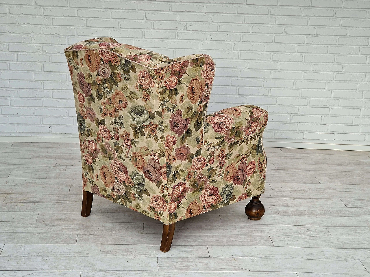 Danish floral patterned armchair with oak legs, 1950s 6
