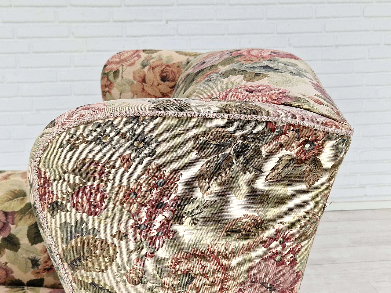 Danish floral patterned armchair with oak legs, 1950s 11