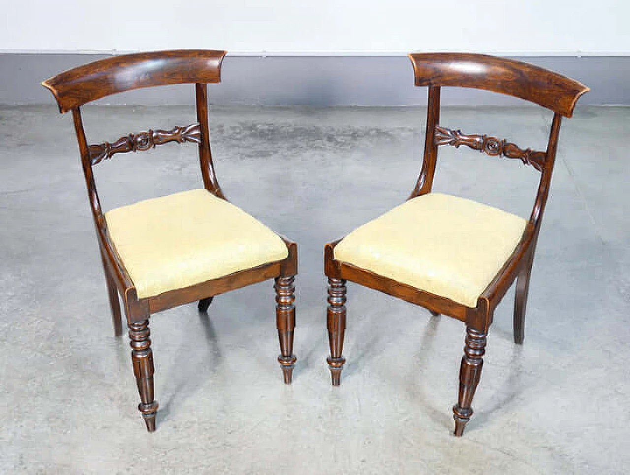 8 Directoire chairs in solid beech and fabric, early 19th century 8