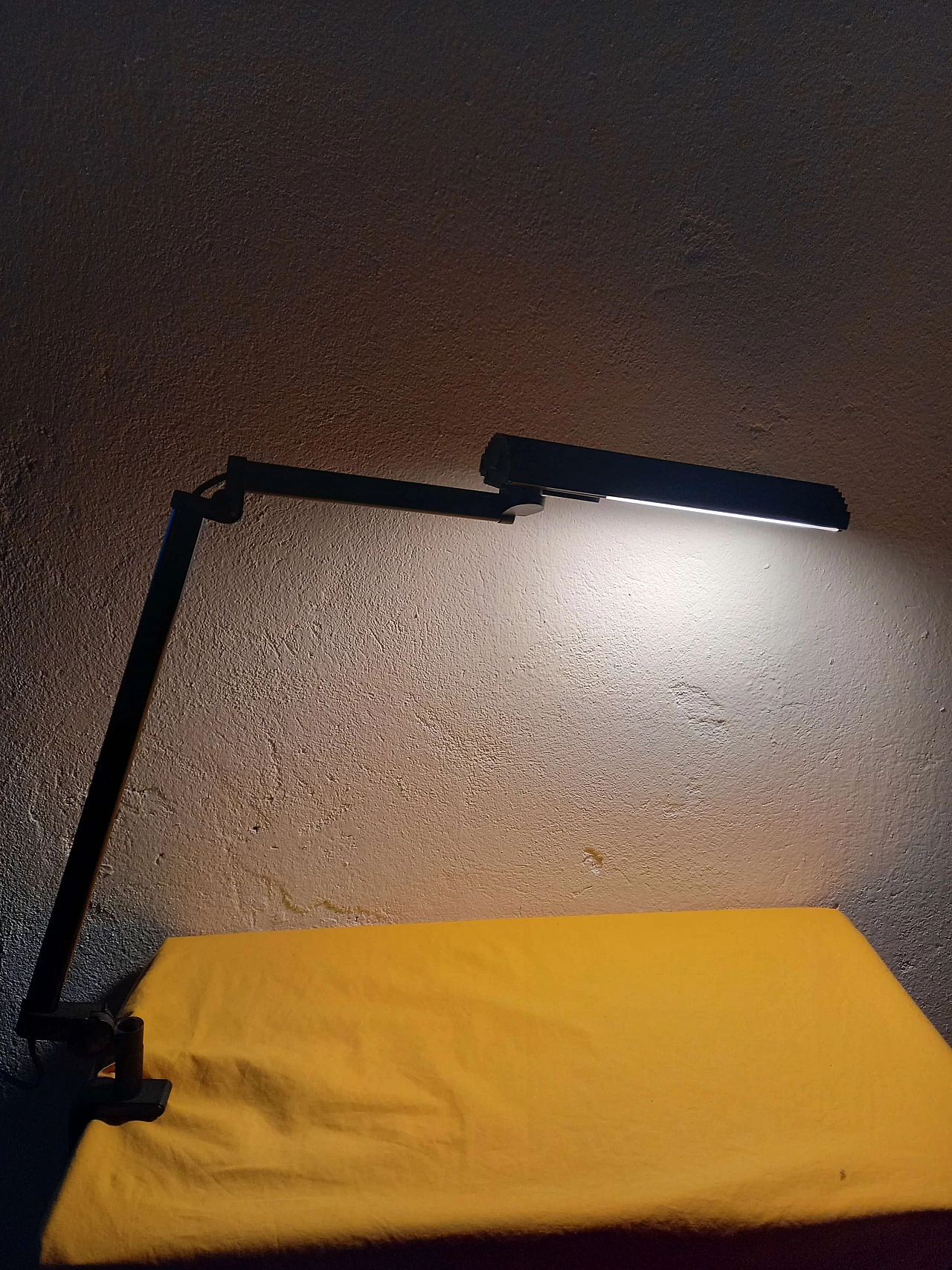 Desk 990 table lamp by Ezio Didone for Arteluce, 1980s 9