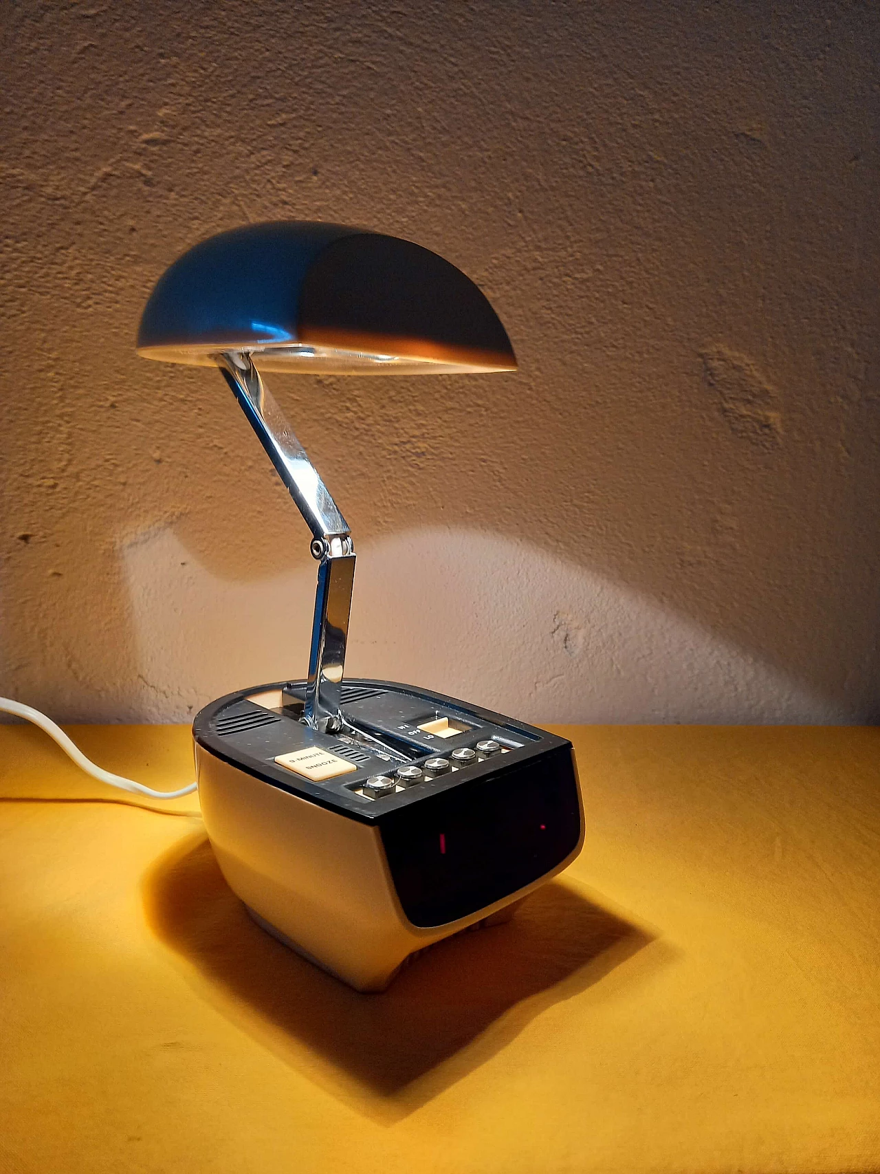 Beige plastic table lamp with alarm clock, 1970s 1